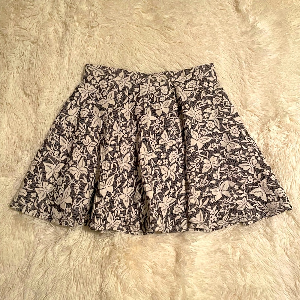 Lace Mini Skirt